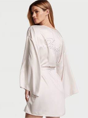 Victoria Secret Satin Bridal Robe Set in Ivory